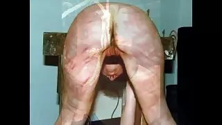 Blowjob avy amin'ny efitra fandroana avy amin'ny cutie sy cum amin'ny tarehy