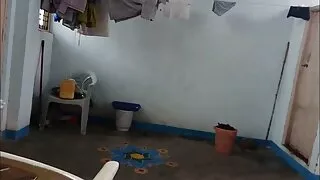 vavan'ny sipa manjavozavo sy lalina
