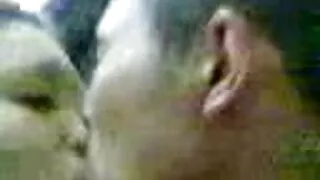 Vidéo mivadika manao firaisana ara-nofo