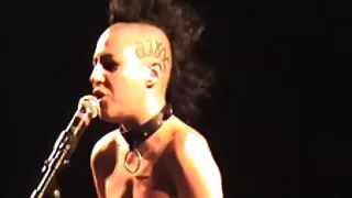 Mitsoka douche sy manadala aorian'ny klioba alina
